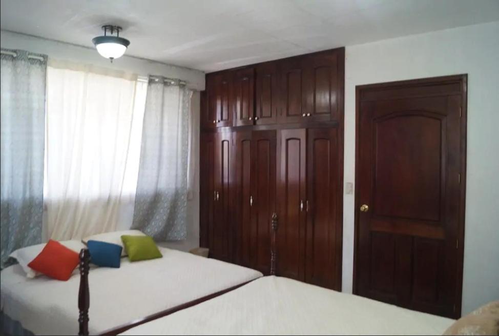 Apartamentos Comodos Cerca Del Aeropuerto Guatemala City Екстер'єр фото
