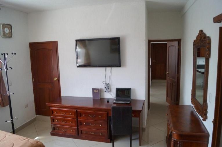 Apartamentos Comodos Cerca Del Aeropuerto Guatemala City Екстер'єр фото