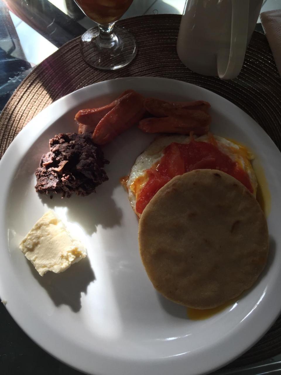 Apartamentos Comodos Cerca Del Aeropuerto Guatemala City Екстер'єр фото